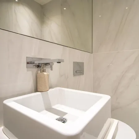 Reference T1 3rd Floor *