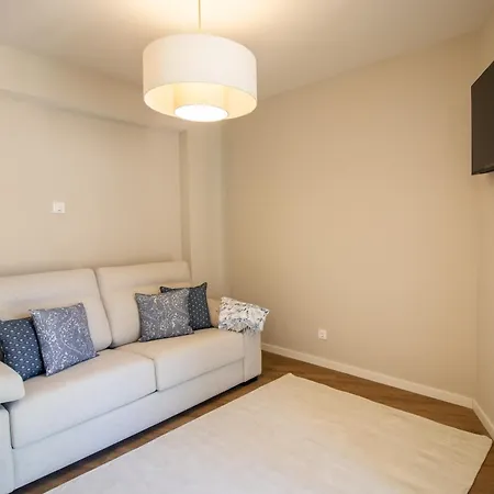 Reference T1 3rd Floor * Lisboa