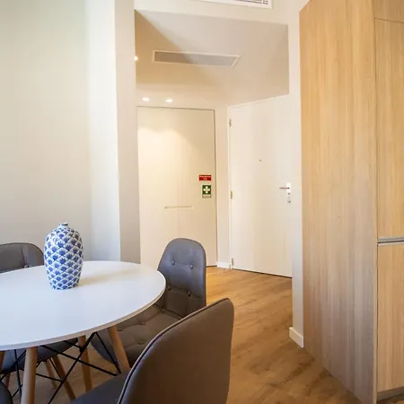 Reference T1 3rd Floor *