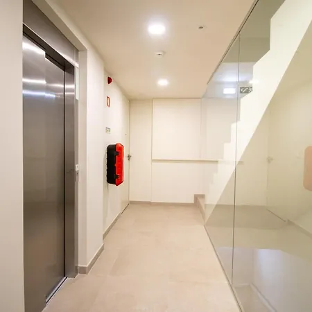 Reference T1 3rd Floor Lizbona