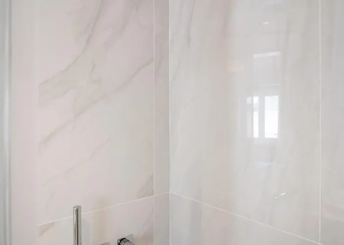 Sao Marcal Iii By Local * 리스본