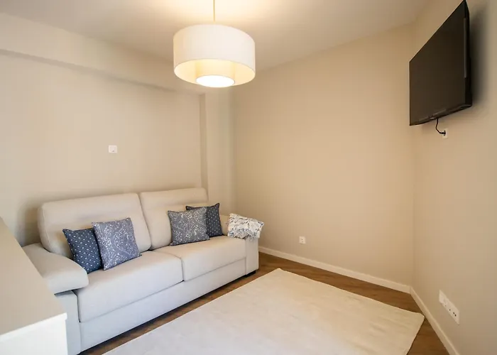 Sao Marcal Iii By Local * 리스본